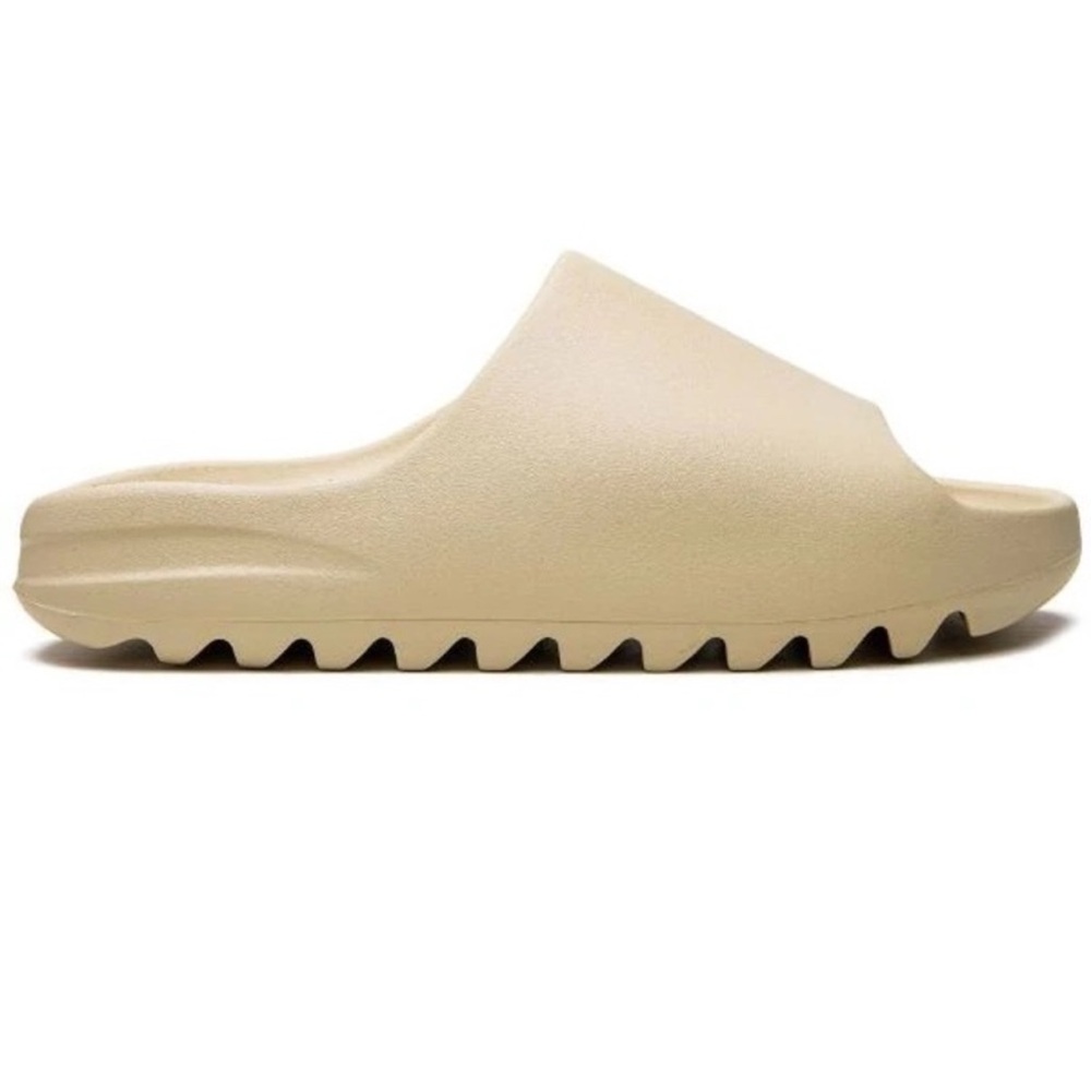RARE YEEZY Bone Slides Sandals - cream off white Sz 10 unisex